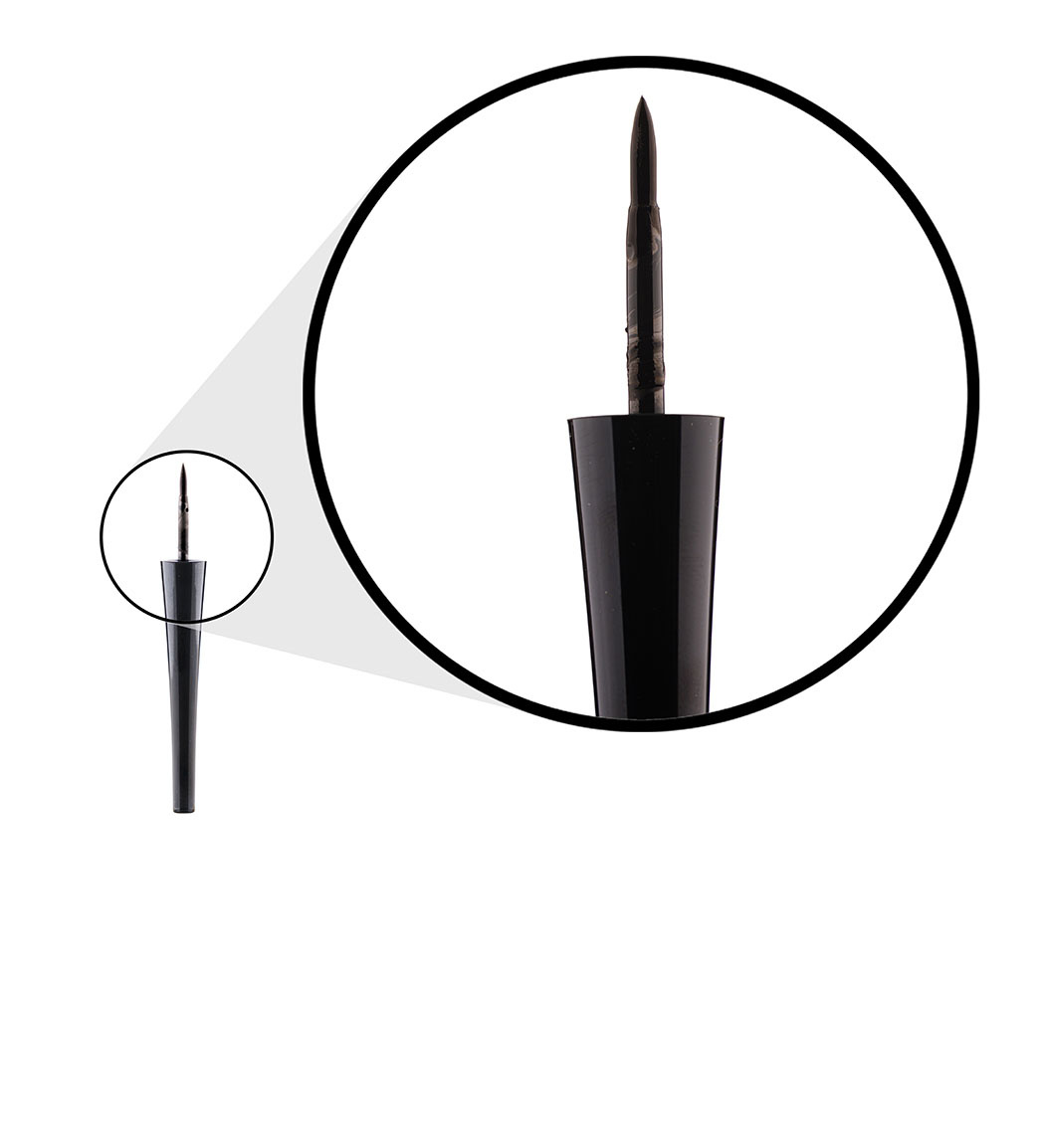 خط چشم براق این لی - تصویر 2